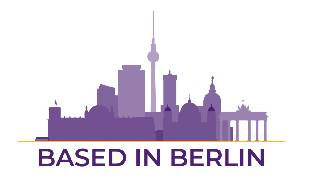Berliner Skyline mit Schrift 'Based in Berlin'.